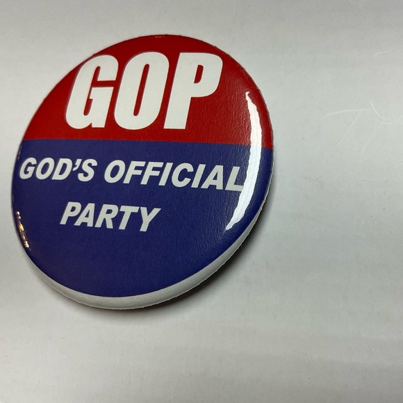 🇺🇸🕊 “GOP God’s Official Party” 2 1/4” Unisex Button! - Picture 7 of 8